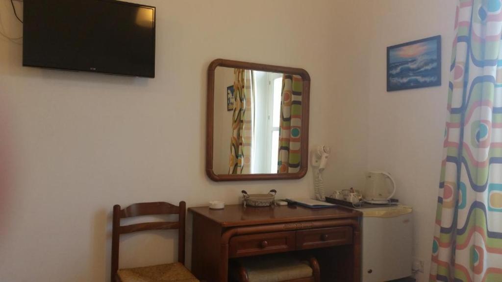 Alkisti City Hotel Larnaca Exterior photo
